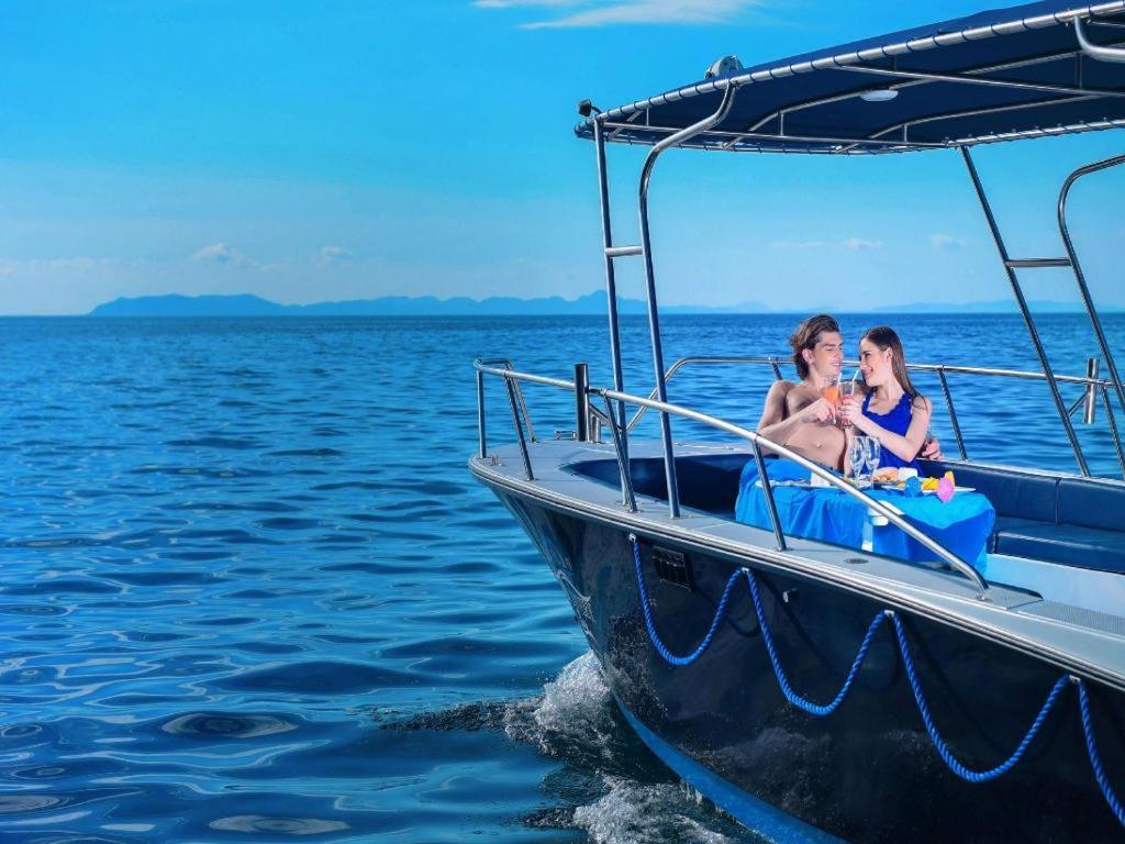 Anilao Awari Bay Resort Batangas Eksteriør billede