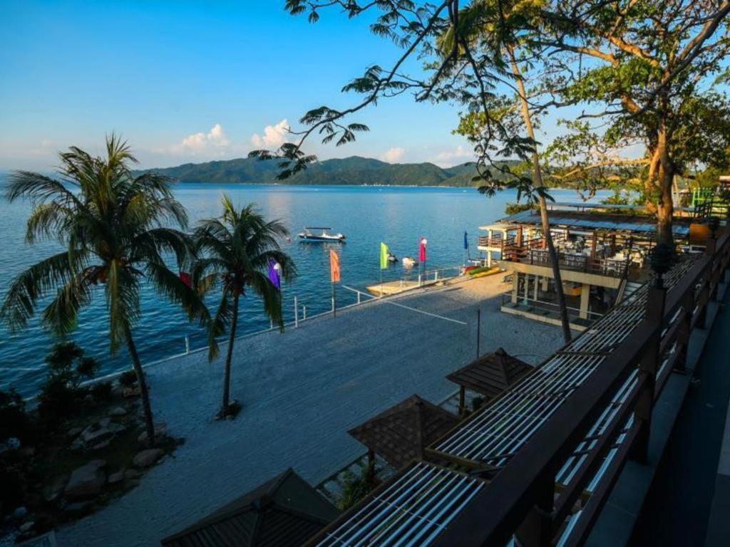 Anilao Awari Bay Resort Batangas Eksteriør billede
