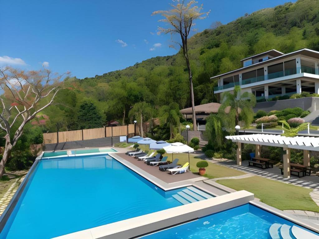 Anilao Awari Bay Resort Batangas Eksteriør billede