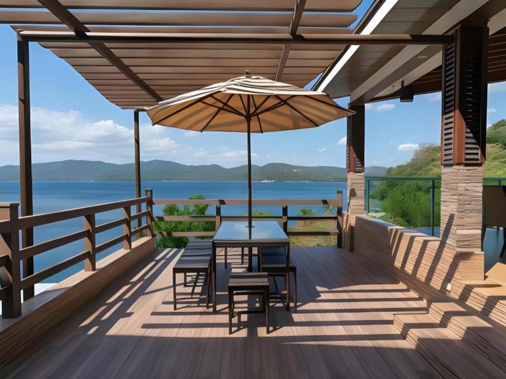 Anilao Awari Bay Resort Batangas Eksteriør billede